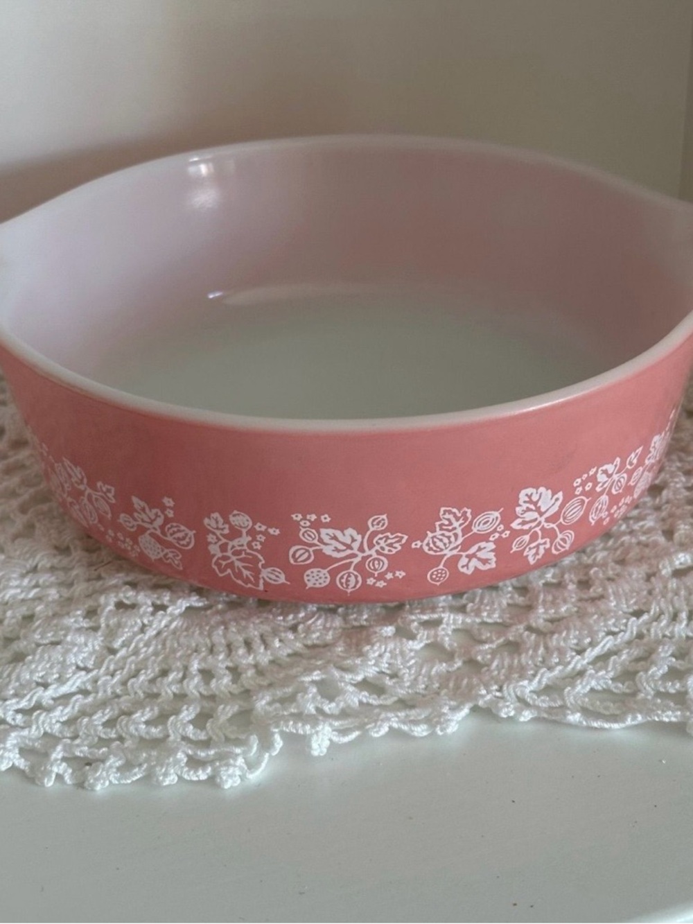 Vintage Pyrex Pink Gooseberry 471 Round Casserole Dish 1 Pint | Kitchen Decor